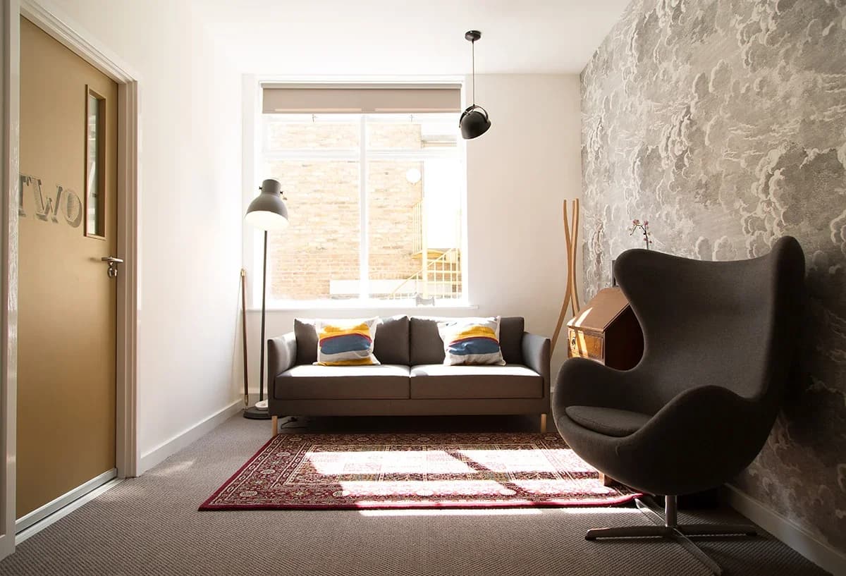 I Need Counselling; Should I Go Private?